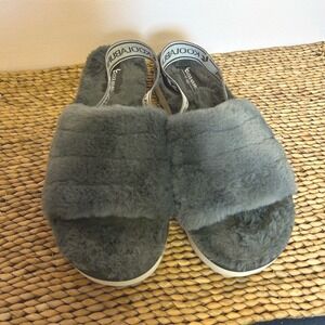 Koolaburra by UGG Grey Fuzzy Faux Fur Slide Slippers Sandals Casual Cozy Women 9